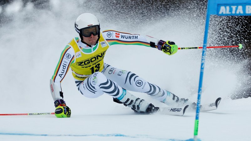 18.12.2023, Italien, Alta Badia: Ski alpin: Weltcup, Riesenslalom, Herren, 1. Durchgang: Alexander Schmid aus Deutschland in Aktion. 