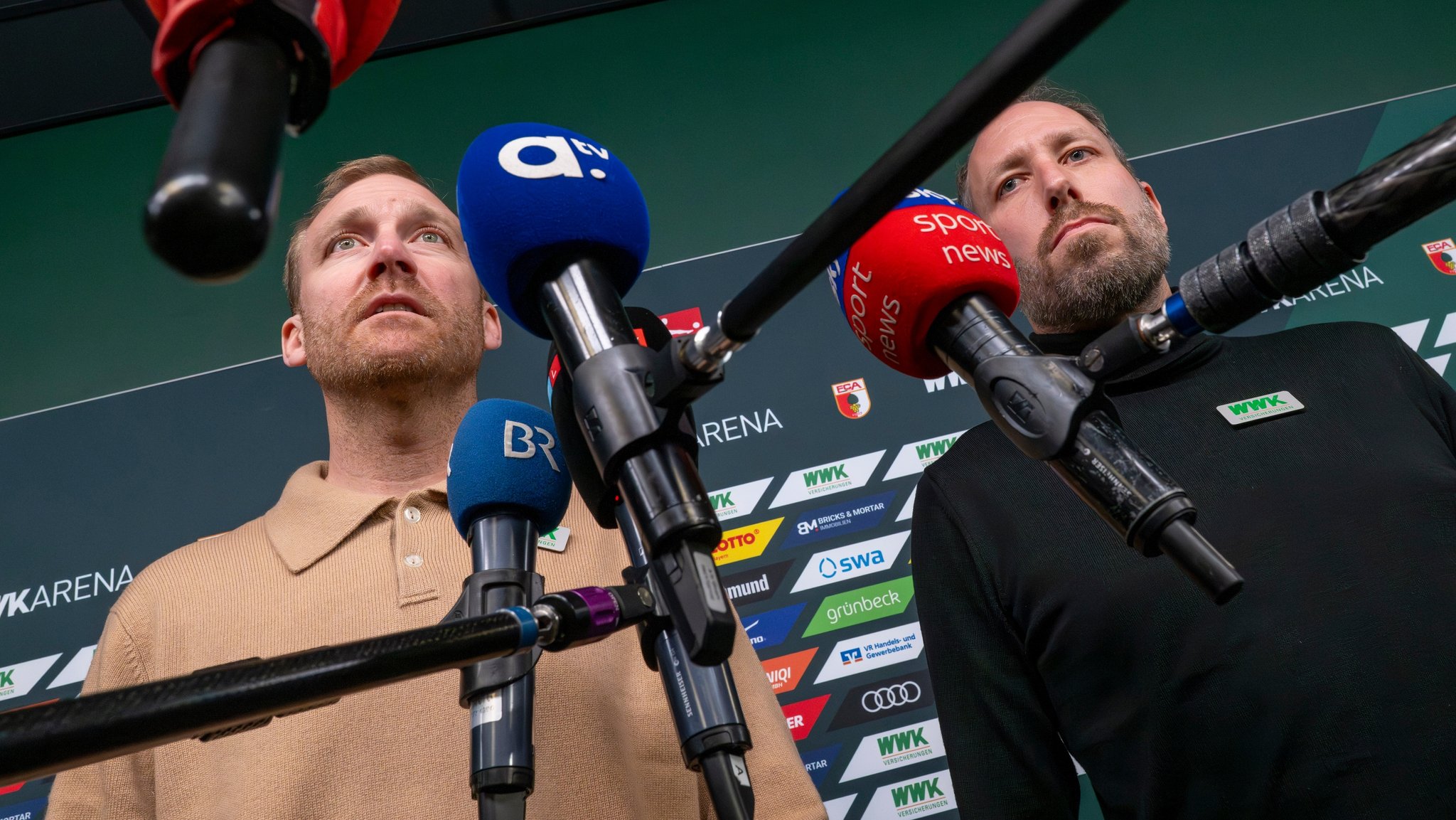 FCA-Geschäftsführer Michael Ströll (r.) und Sportdirektor Benjamin Weber