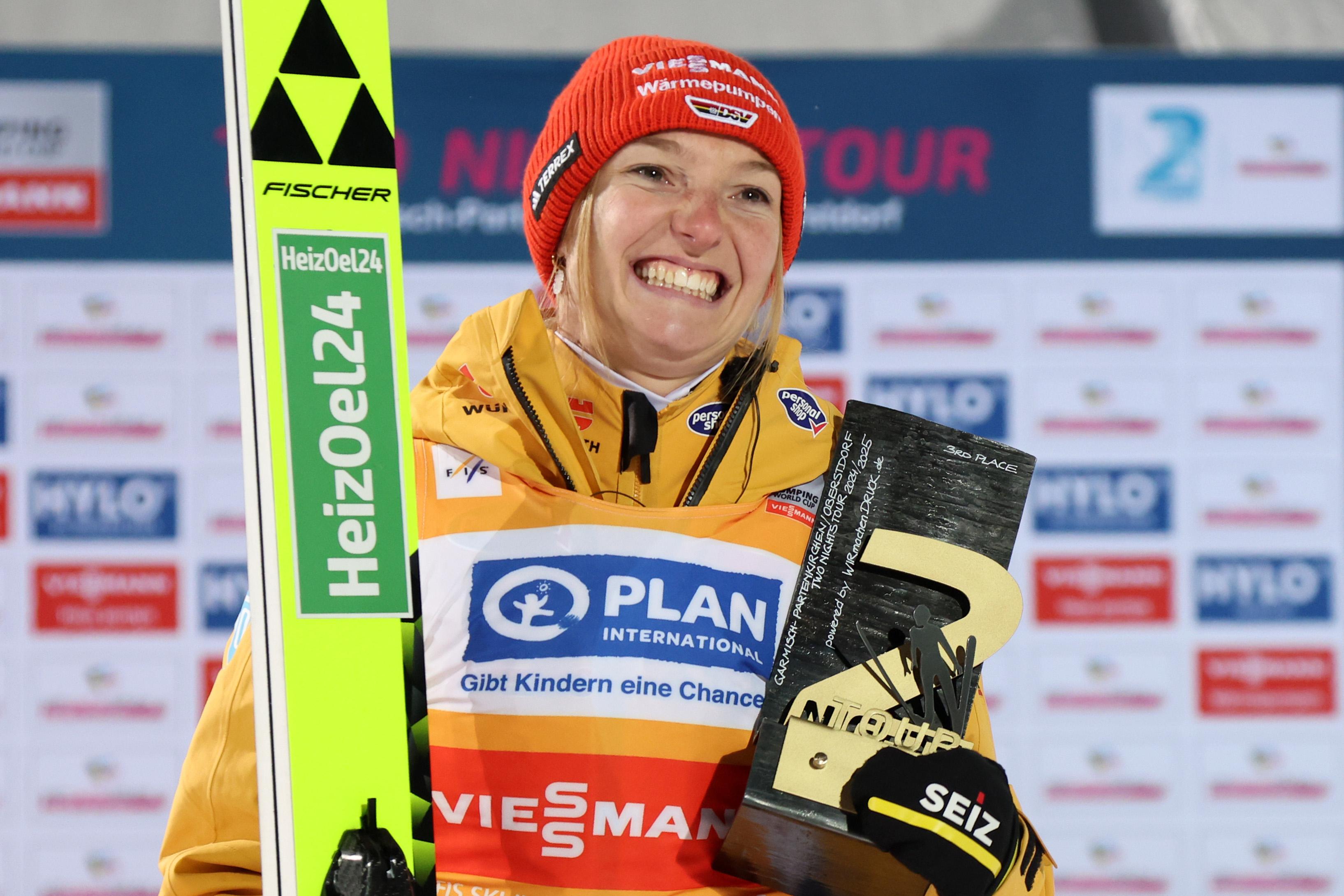 Skispringerin Katharina Schmid