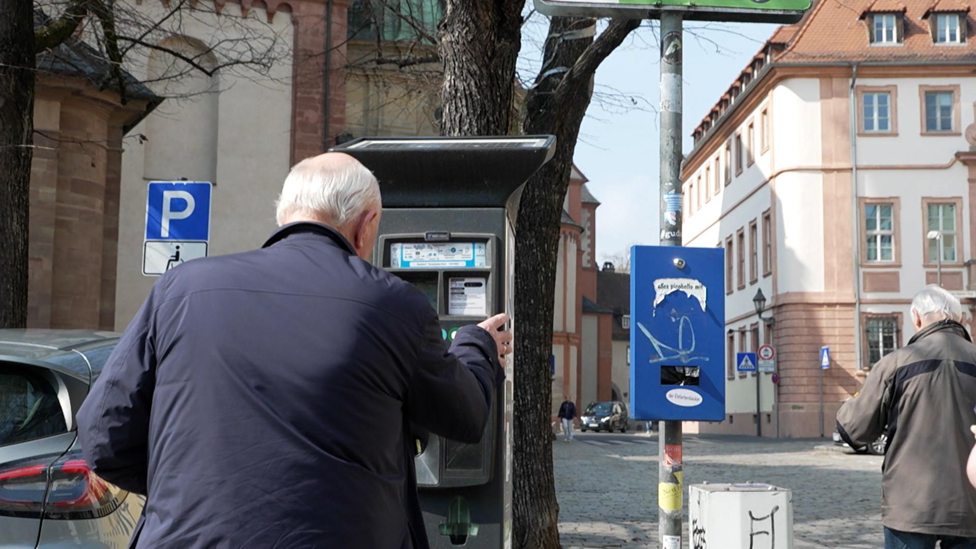E-Autos: Dürfen bis zu 3 Stunden Kostenlos parken