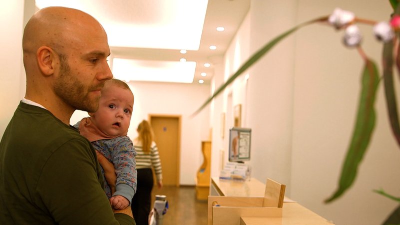 Infektionen: Keuchhusten-Welle in Bayern | Bild: BR Infektionen: Keuchhusten-Welle in Bayern