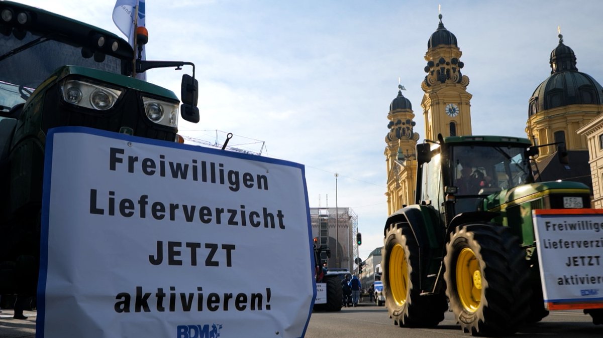 Milchpreis unter Druck: Warum Bauern in München protestieren