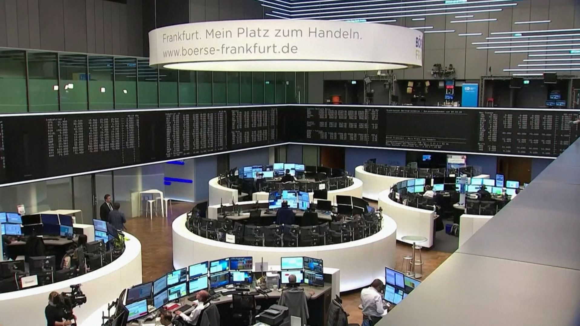 Corona Angst Lost Schwarzen Montag An Den Borsen Aus Br24