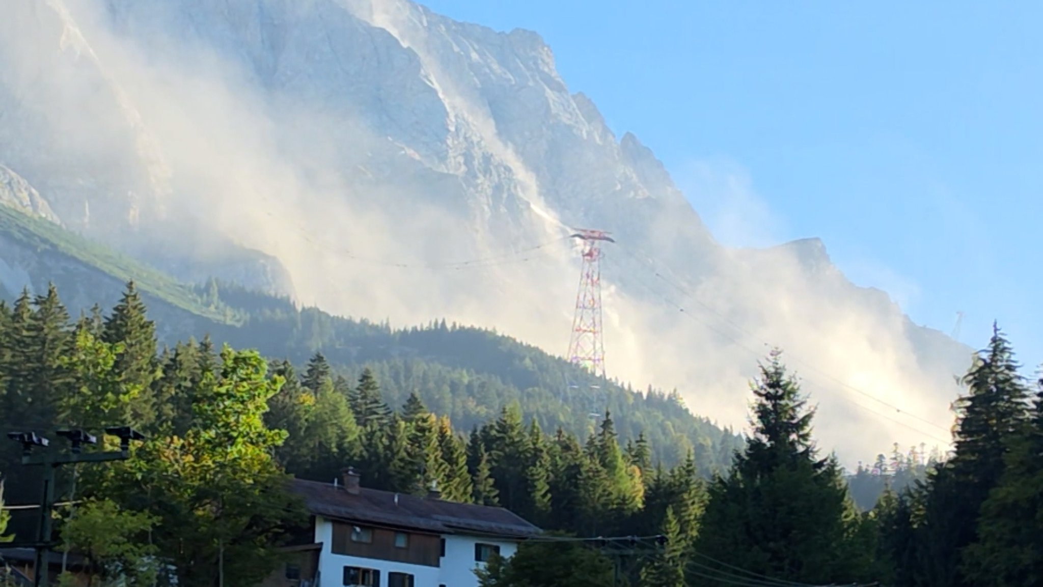 Felssturz an der Zugspitze | Bild: BR Felssturz an der Zugspitze