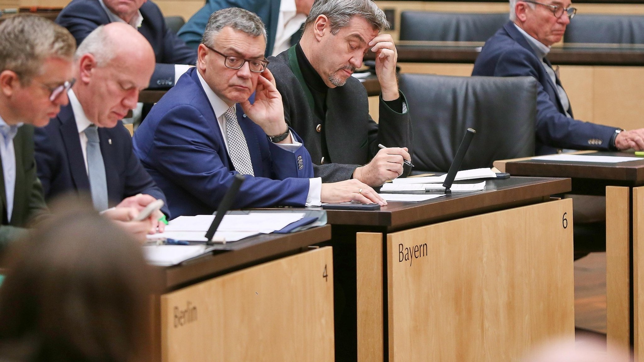 CSU erhöht Druck bei Hauptstadt-Geld – Rechtsexperten skeptisch