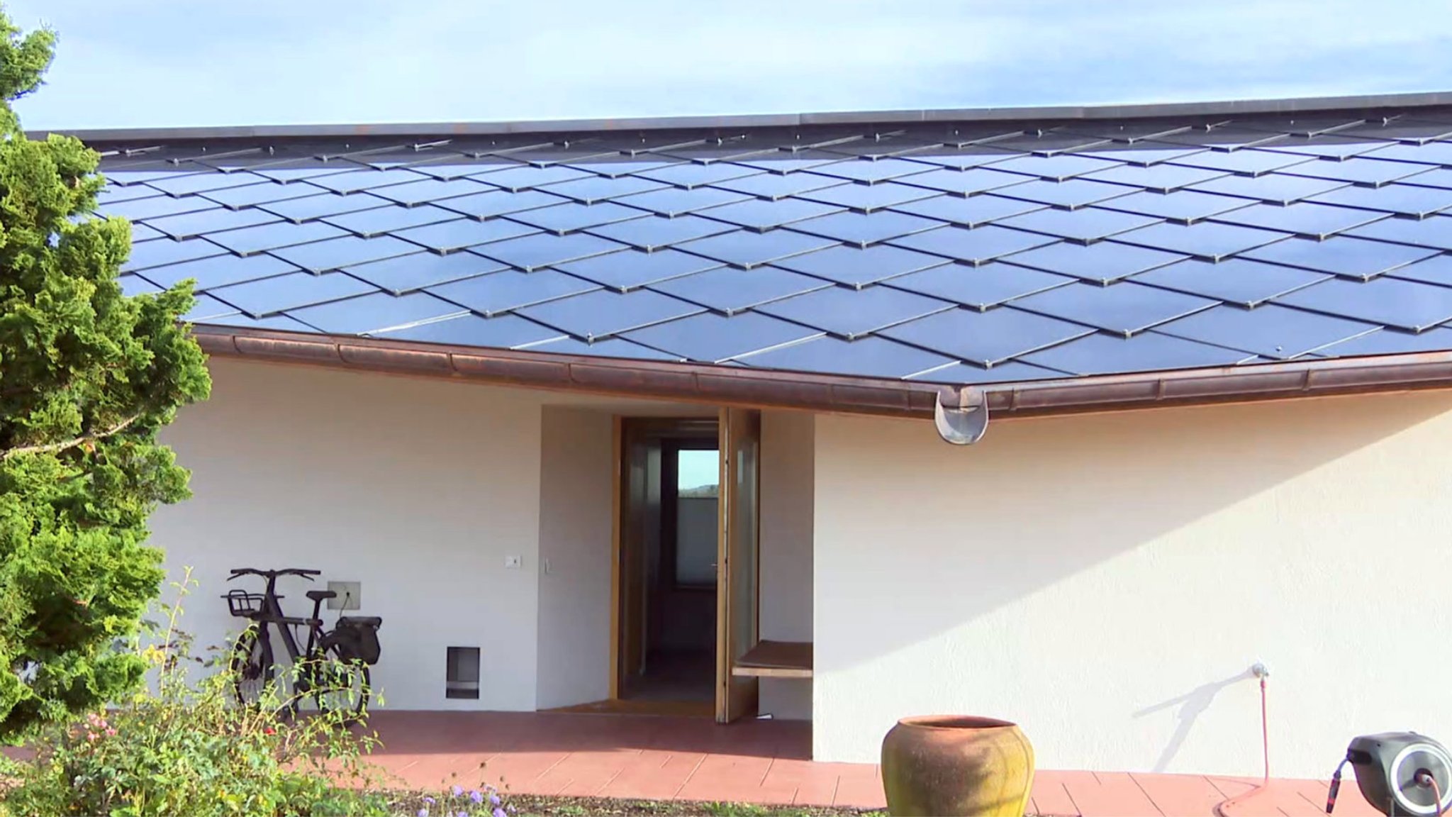 Haus mit Solar-Dachziegel