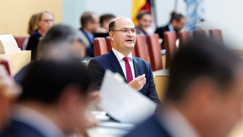 Archivbild: Bayerns Finanzminister Albert Füracker | Bild: picture alliance / dpa | Matthias Balk Archivbild: Bayerns Finanzminister Albert Füracker