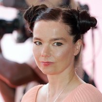 Björk - Wie Islands Popfee für neue Impulse sorgt | Bild: picture alliance / Geisler-Fotopress | Dave Bedrosian/Geisler-Fotopress