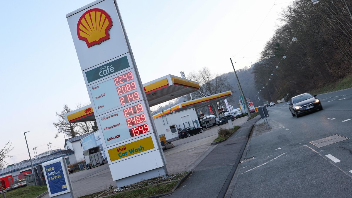 Hohe Spritpreise in Deutschland: Was kann die Politik tun?