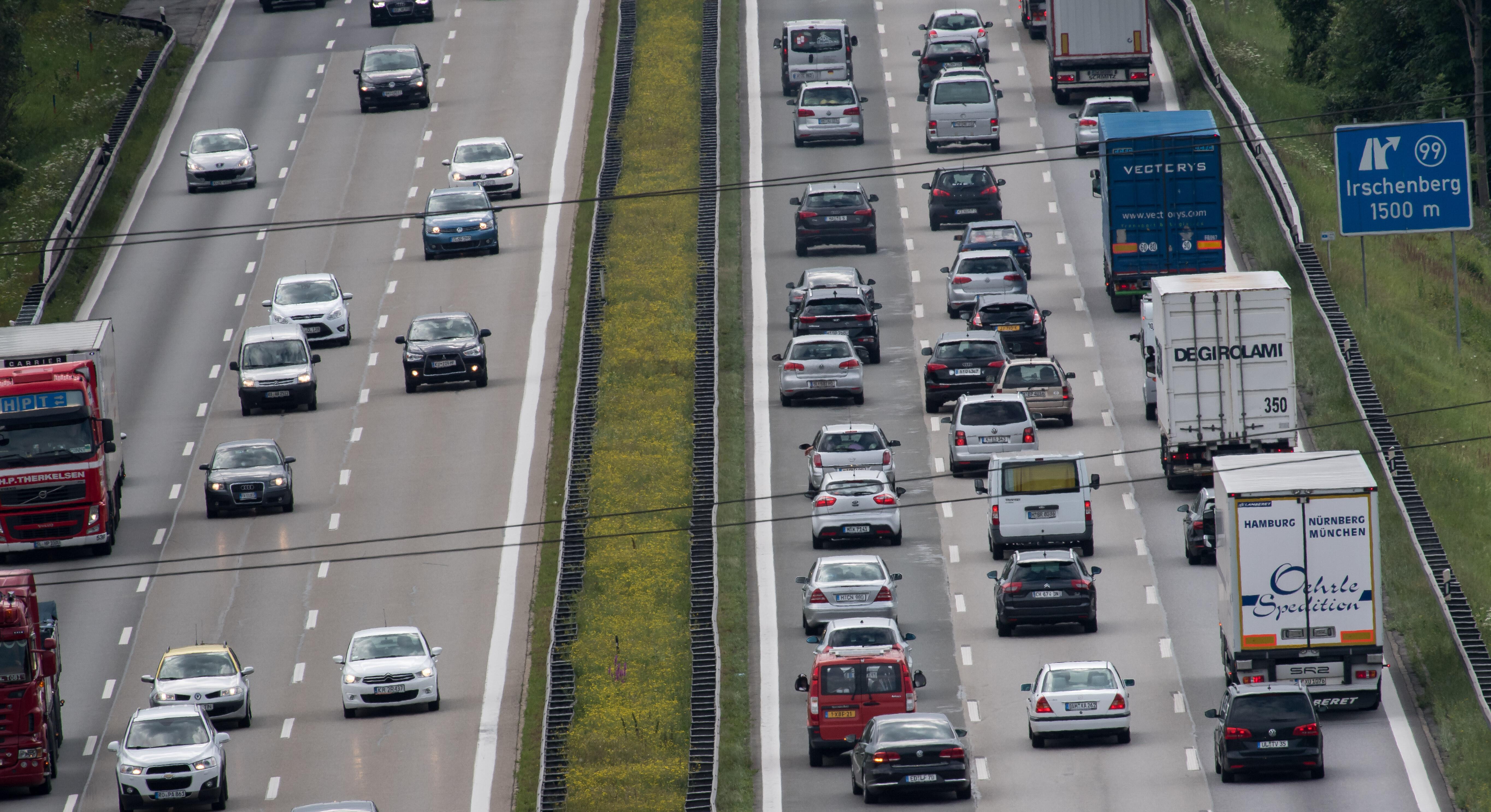 Stau auf der A8 am Irschenberg (Archivbild)