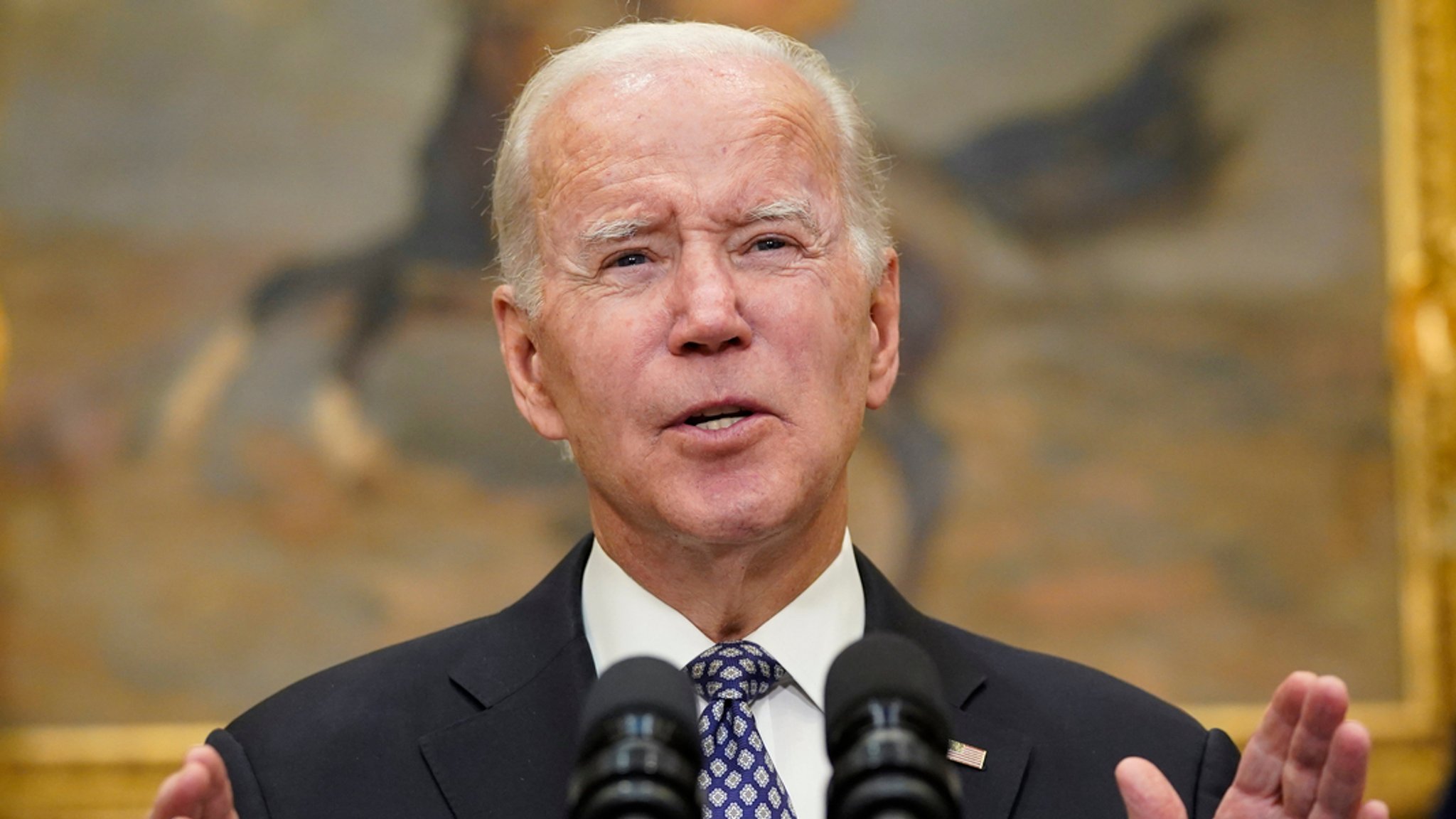 Biden droht Öl-Konzernen mit Übergewinnsteuer