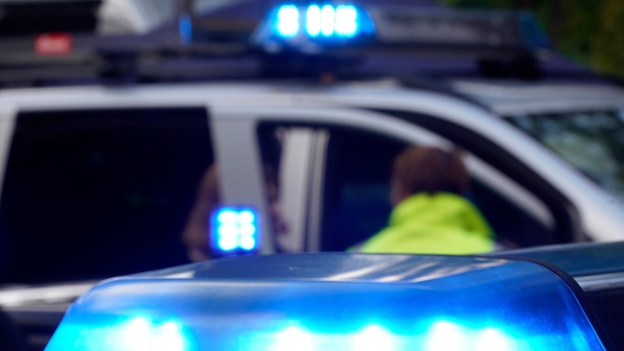 Polizeiautos im Einsatz (Symbolbild). | Bild: picture alliance / Geisler-Fotopress Polizeiautos im Einsatz (Symbolbild).