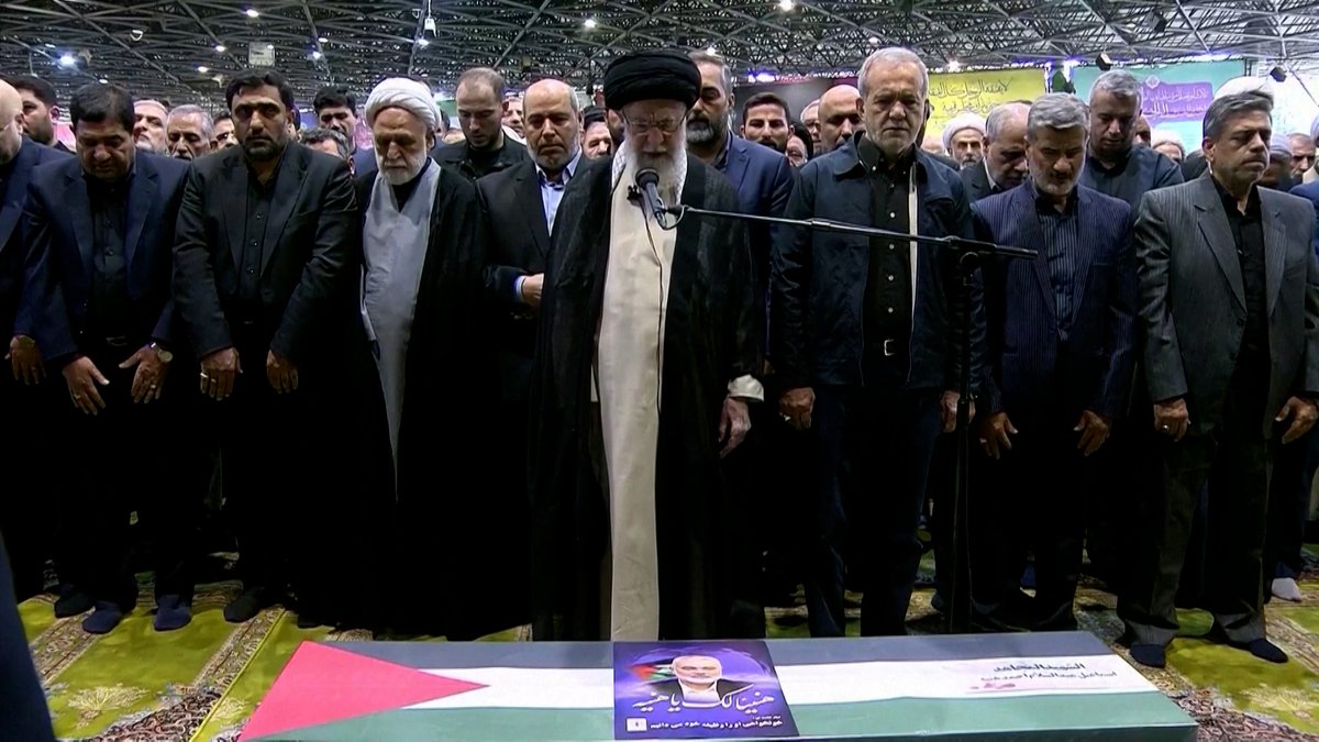 Ayatollah Chamenei gedenkt des getöteten Hamas-Politikchefs Hanija