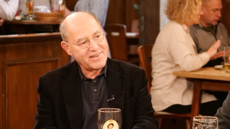 Gregor Gysi (Die Linke) am BR Sonntags-Stammtisch | Bild: BR/Andreas Schroll Gregor Gysi (Die Linke) am BR Sonntags-Stammtisch