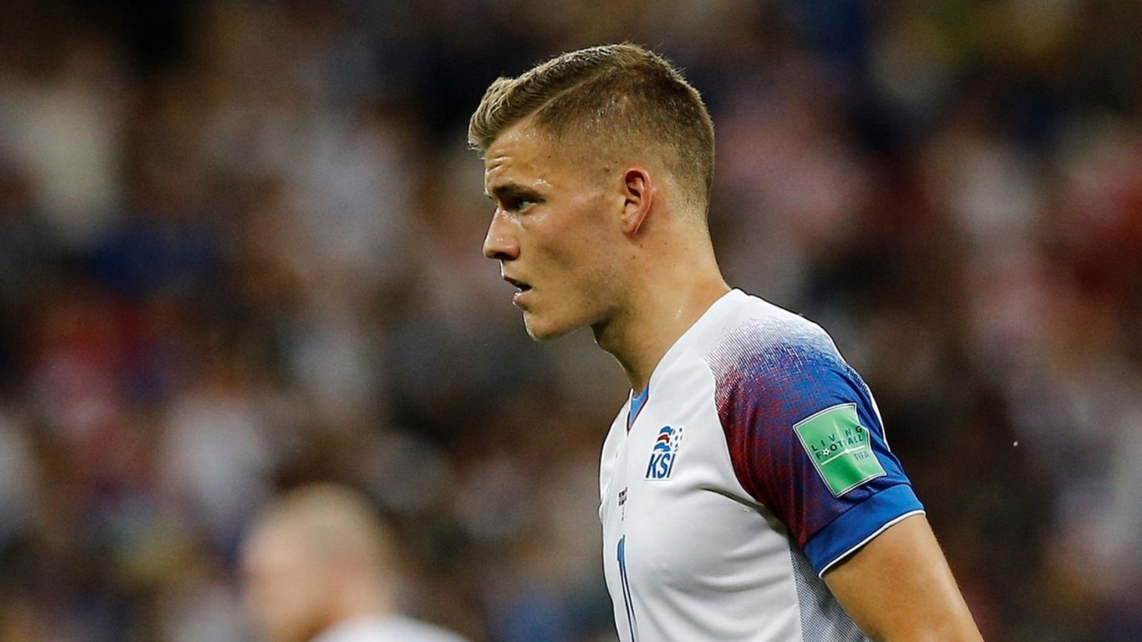 FußballWM Island fährt erhobenen Hauptes nach Hause BR24