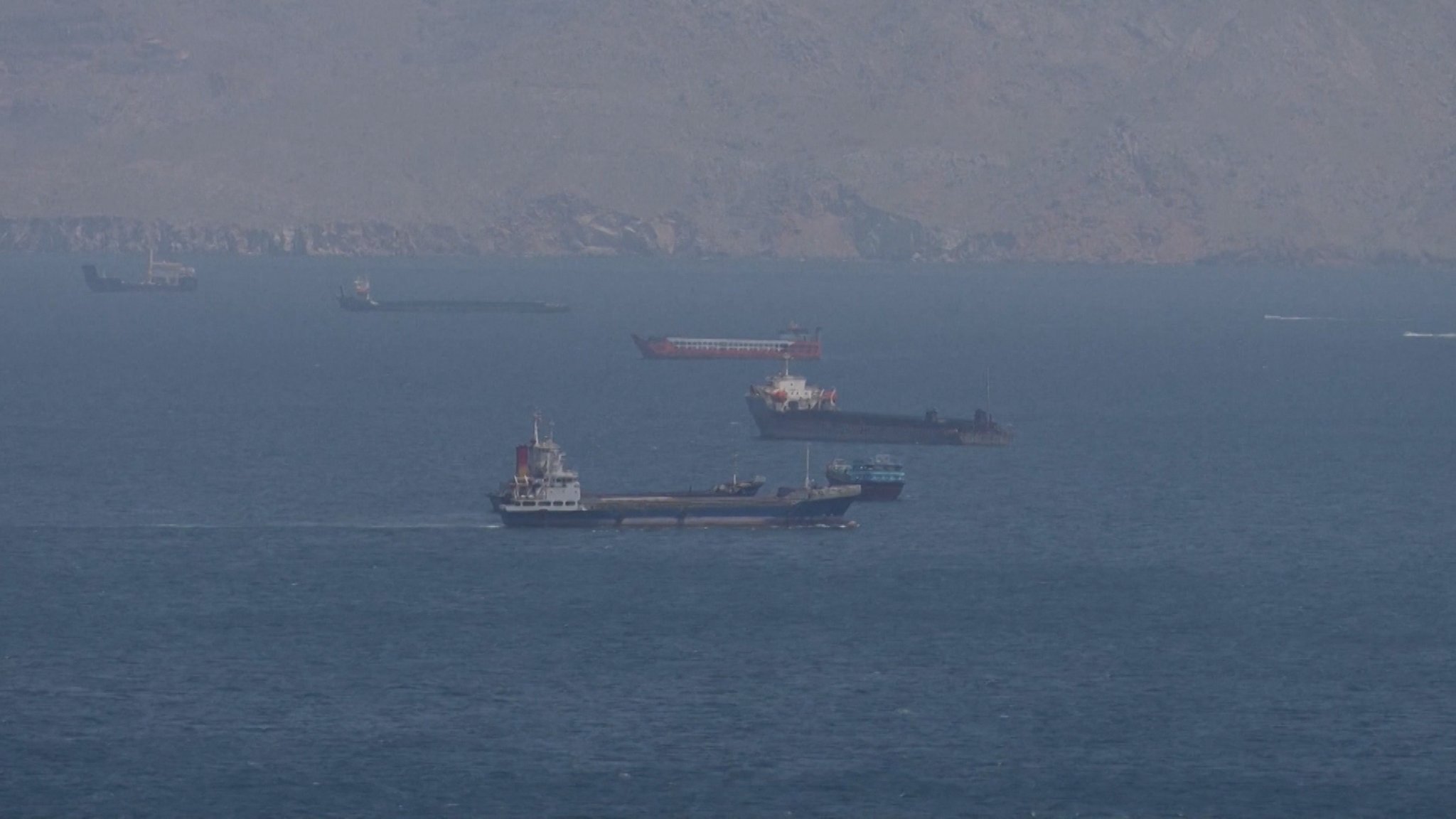 Der Iran macht die am Vortag angekündigte Öffnung der Straße von Hormus rückgängig.