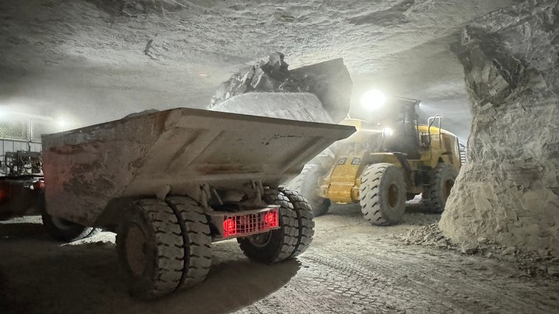 Abbau in einem Knauf-Bergwerk in Hüttenheim | Bild: BR/Pirmin Breninek Abbau in einem Knauf-Bergwerk in Hüttenheim