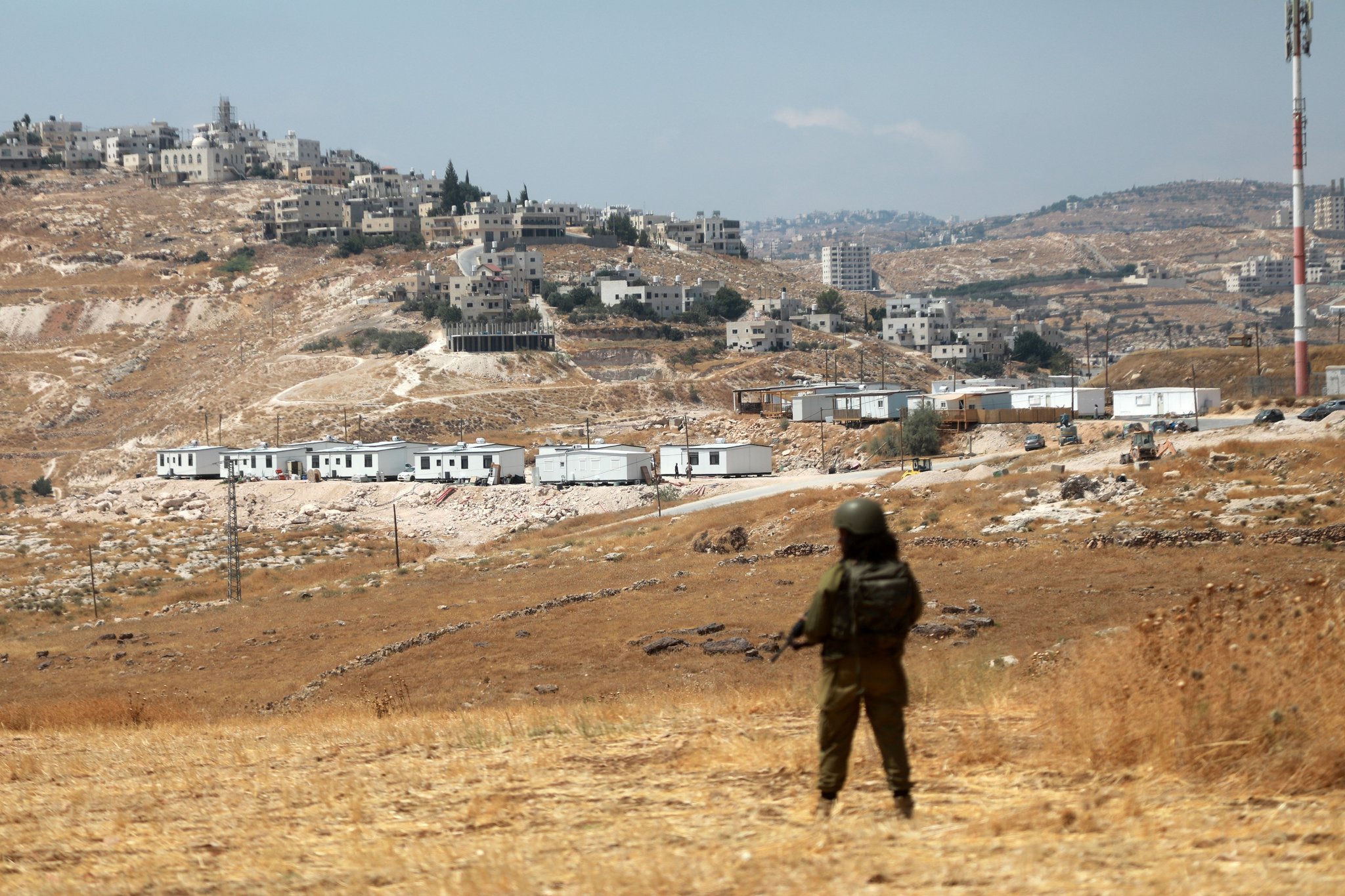 (Symbolbild) 14.08.2026: Im besetzten Westjordanland sollen weitere israelische Siedlungen entstehen. Deutschland und sechs weitere Länder fordern Israel nun gemeinsam auf, die rechtswidrigen Pläne aufzugeben. | Bild: picture alliance / SIPA | Mamoun Wazwaz apaimages (Symbolbild) 14.08.2026: Im besetzten Westjordanland sollen weitere israelische Siedlungen entstehen. Deutschland und sechs weitere Länder fordern Israel nun gemeinsam auf, die rechtswidrigen Pläne aufzugeben.