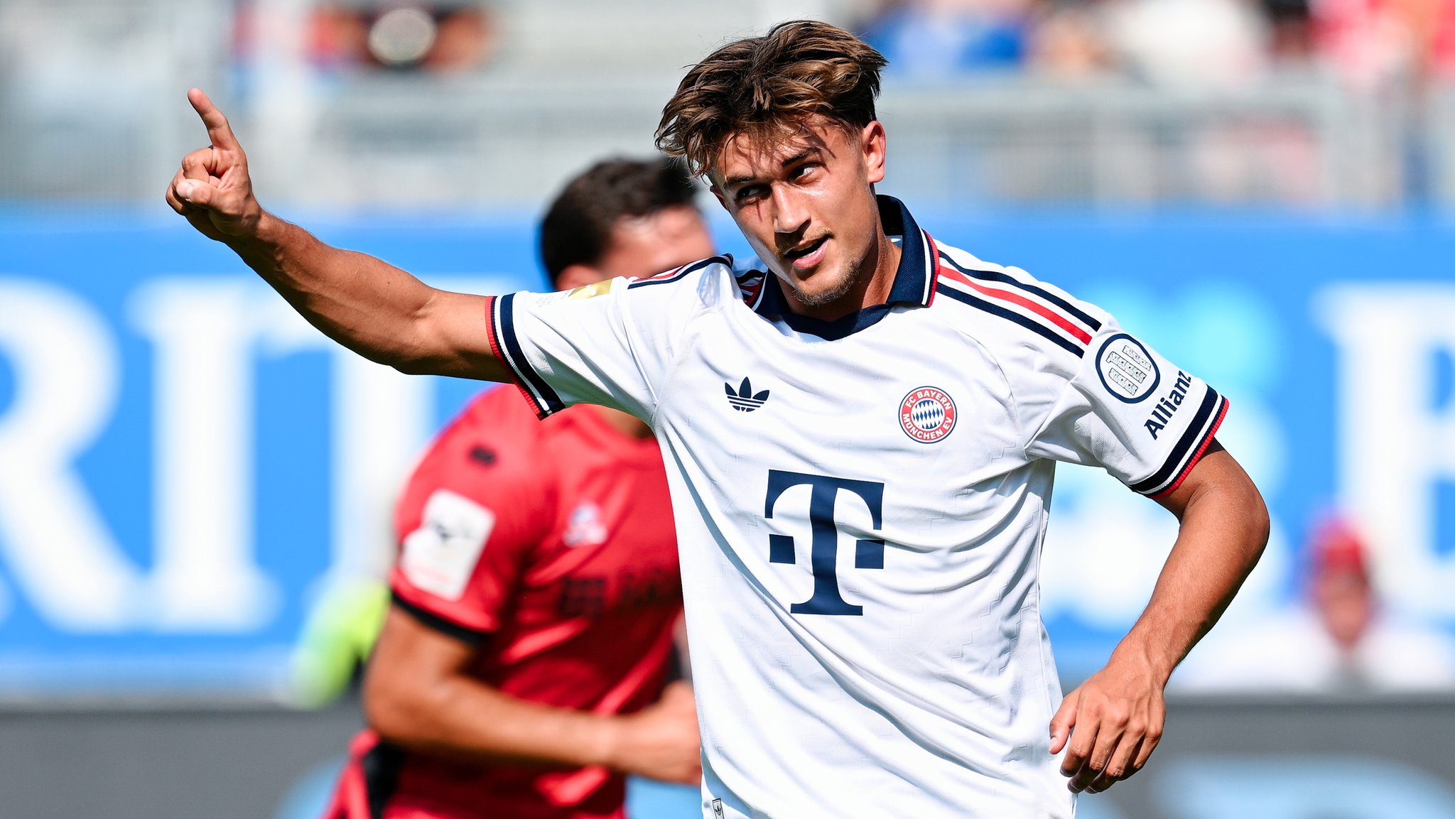 FCB-Torschütze Tom Bischof | Bild: picture-alliance/dpa FCB-Torschütze Tom Bischof