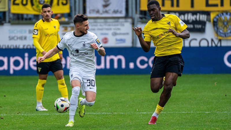 Spielszene TSV 1860 - Alemannia Aachen | Bild: picture alliance / Eibner-Pressefoto | Eibner-Pressefoto/Justin Derondeau Spielszene TSV 1860 - Alemannia Aachen