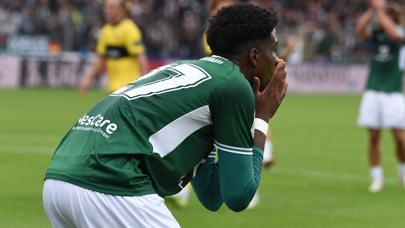 Uche Obiogumu | Bild: picture alliance / Pressefoto Evans | Ryan Evans Uche Obiogumu