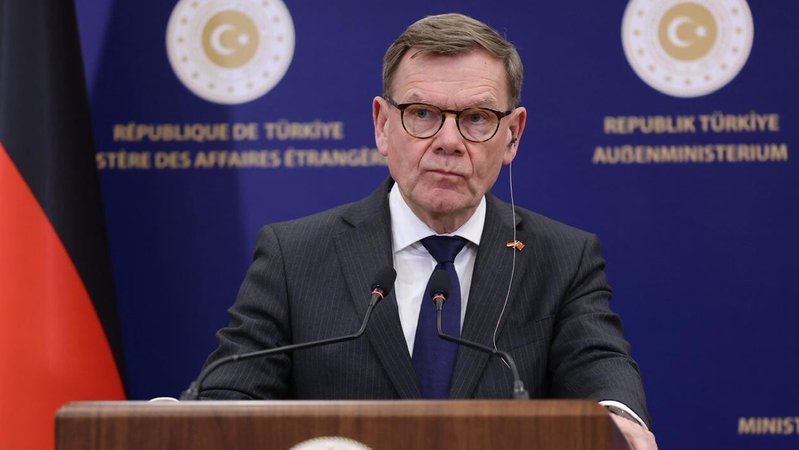 Außenminister Johann Wadephul in Ankara | Bild: pa/dpa/Turkish Foreign Ministry / Muammer Tan Außenminister Johann Wadephul in Ankara