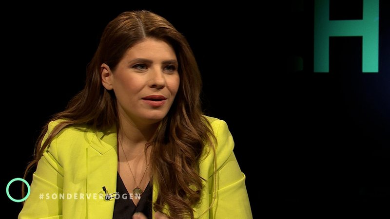 Die "Schuldenorgie loszutreten sei "unverantwortlich und skandalös". | Bild: Bayerischer Rundfunk 2025 Die "Schuldenorgie loszutreten sei "unverantwortlich und skandalös".