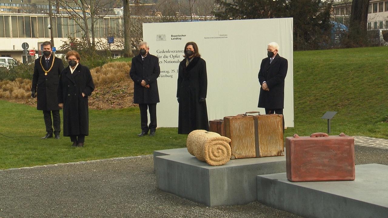 Holocaust Gedenktag Am Neuen Mahnmal In Wurzburg Br24