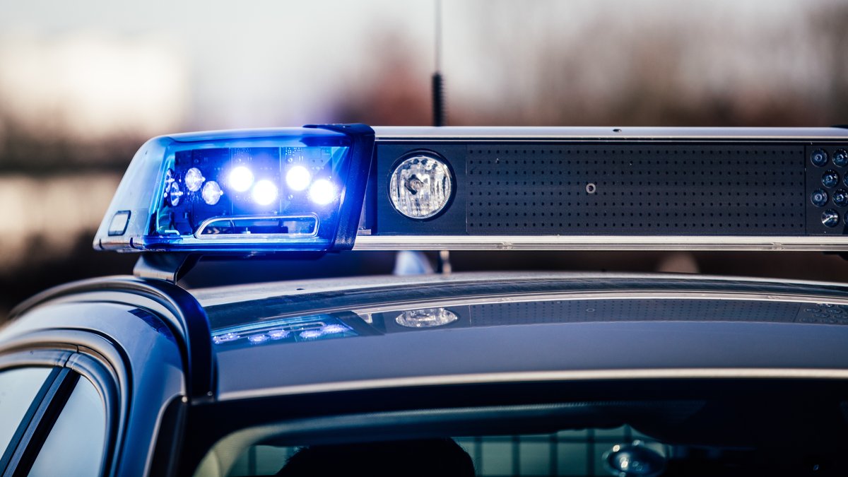 Polizeiwagen mit Blaulicht 
