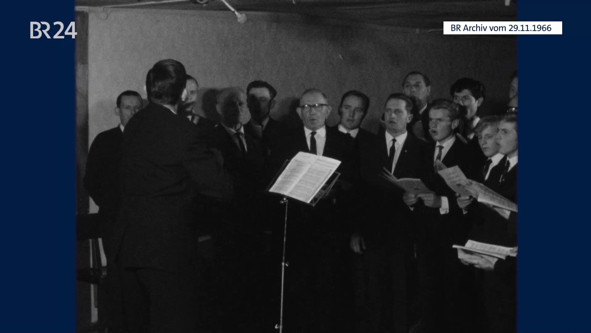 Männerchor beim Singen