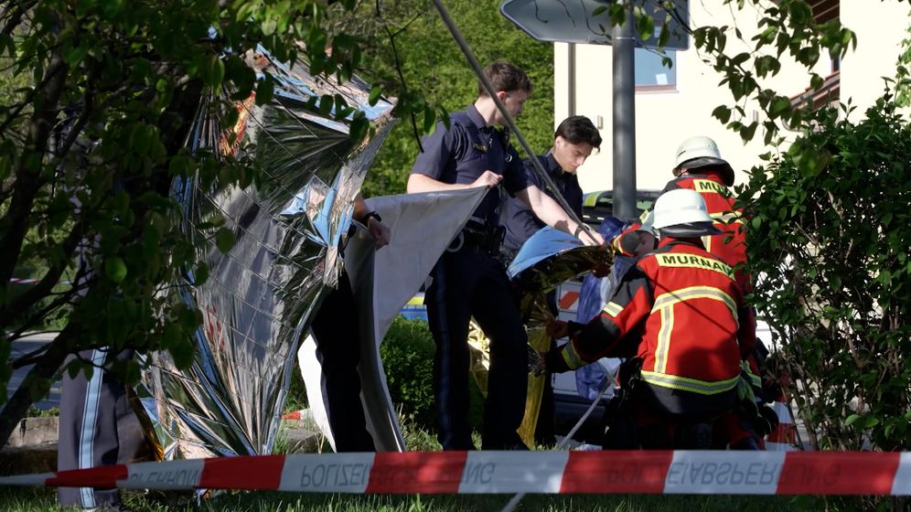 Staatsanwaltschaft und Polizei ermitteln wegen zweifachen Mordes.  | Bild:Bayerischer Rundfunk 2024