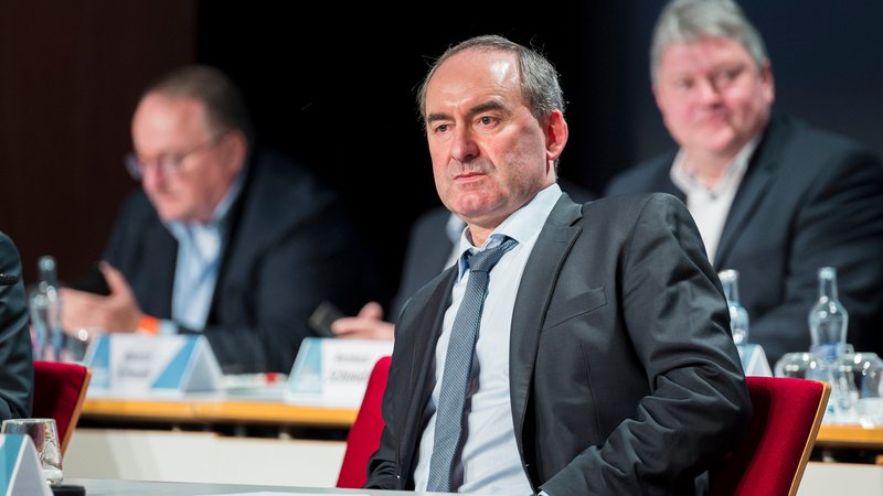 Hubert Aiwanger auf der Landesversammlung der Freien Wähler in Amberg | Bild: picture alliance/dpa | Daniel Vogl Hubert Aiwanger auf der Landesversammlung der Freien Wähler in Amberg