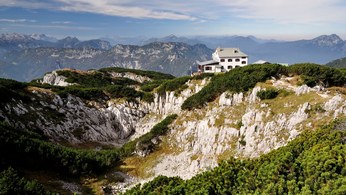 Dolinen auf dem Gipfelplateau des Unterberges (Archivbild)