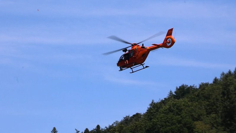 Hubschrauber-Einsatz über der Almbachklamm