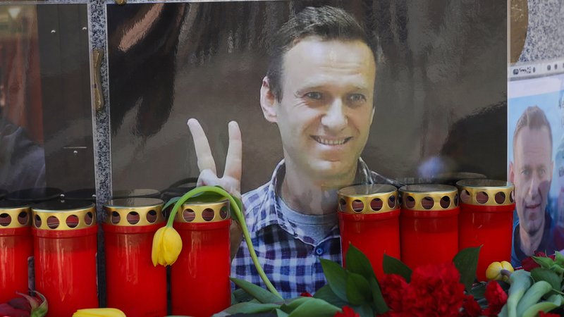 Der vor zwei Jahren in russischer Haft gestorbene Alexej Nawalny ist Analysen zufolge mit einem starken Nervengift getötet worden | Bild: picture alliance / Snowfield Photography | Snowfield Photography Der vor zwei Jahren in russischer Haft gestorbene Alexej Nawalny ist Analysen zufolge mit einem starken Nervengift getötet worden