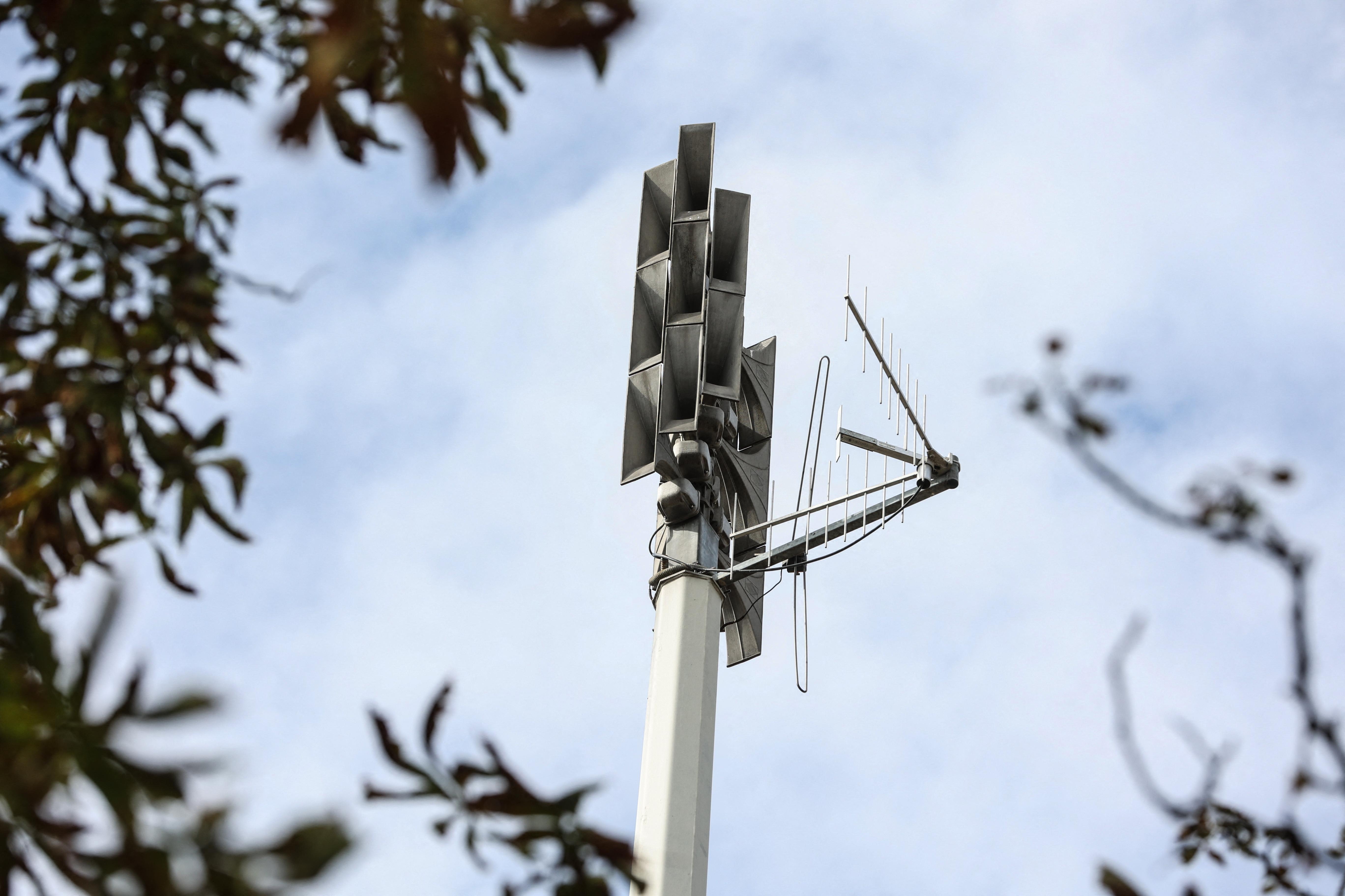 Besser als Sirenen? Am bundesweiten Warntag testen die Verantwortlichen im Katastrophenschutz eine neue Technologie: den Cell Broadcast.