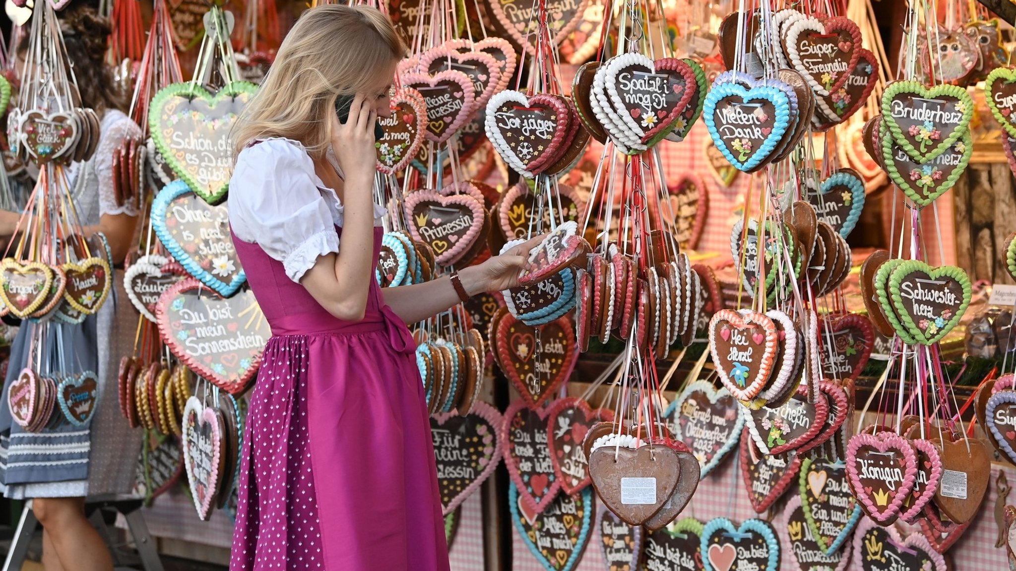 "Safe Space" und "SafeNow" für eine sichere Wiesn