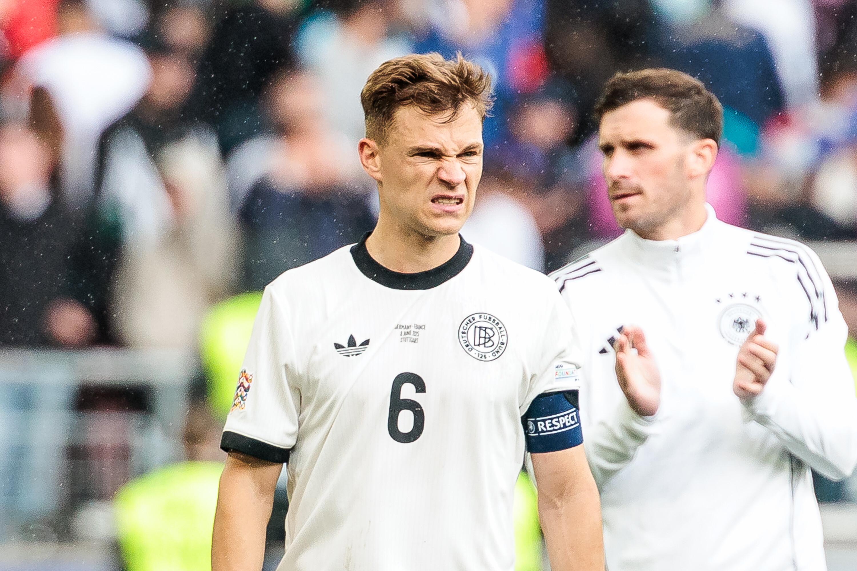 Joshua Kimmich hadert mit der Niederlage gegen Frankreich.