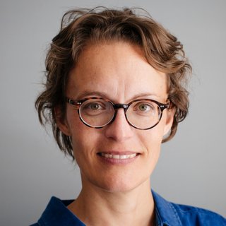 Julie Metzdorf Julie Metzdorf