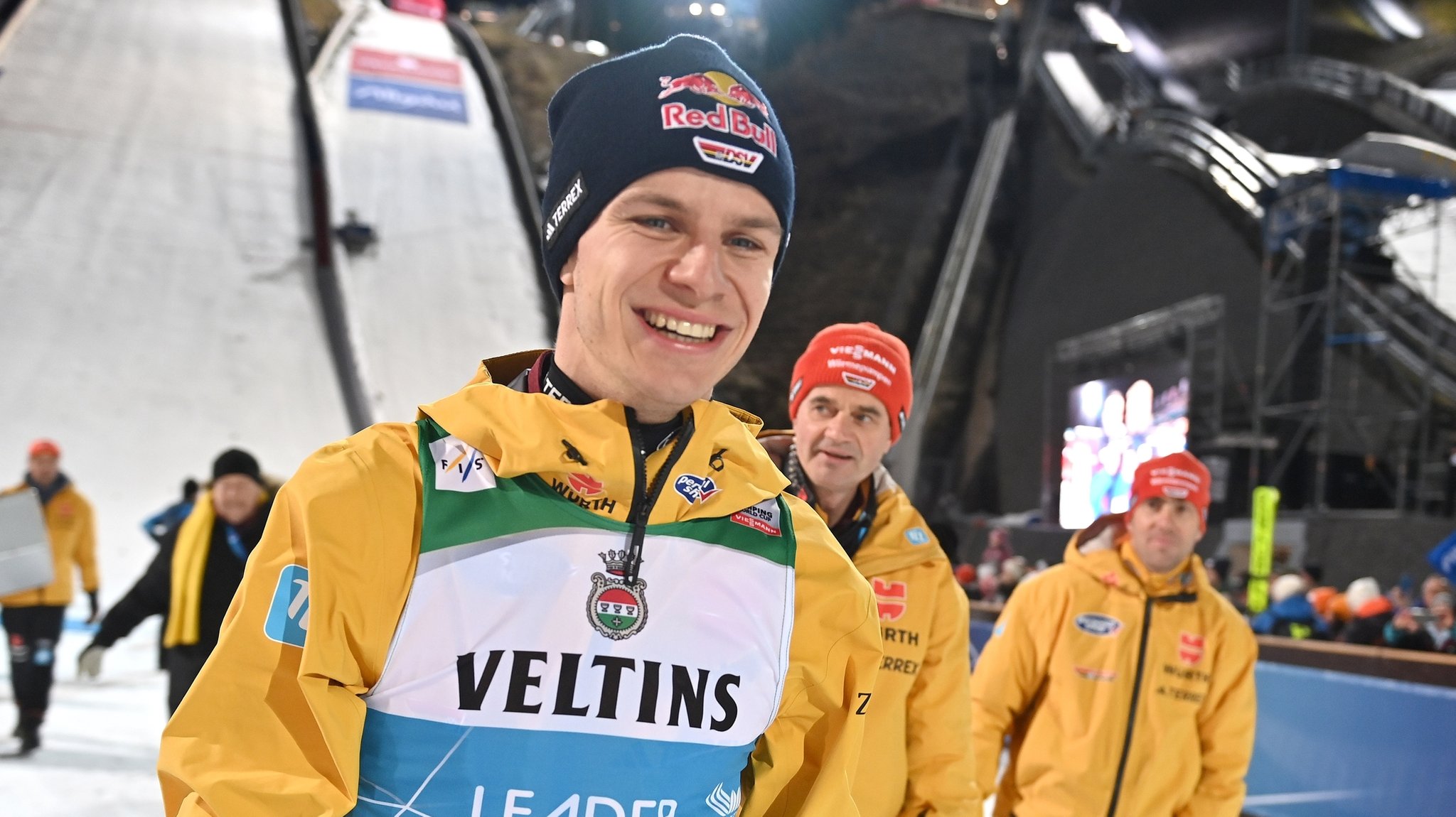 Skispringer Andreas Wellinger und Skisprung-Bundestrainer Stefan Horngacher