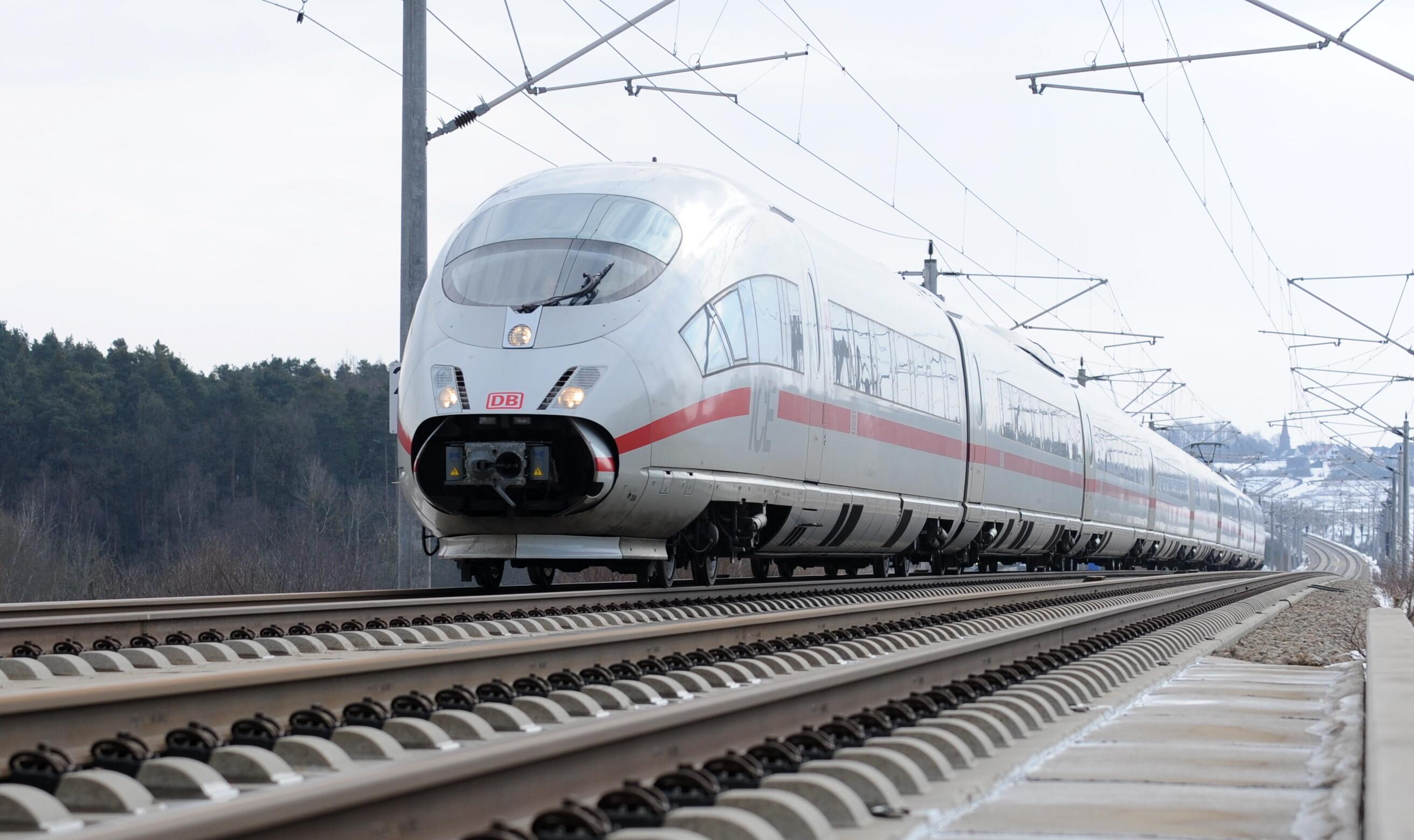 ICE auf der Strecke München-Nürnberg (Archivbild)