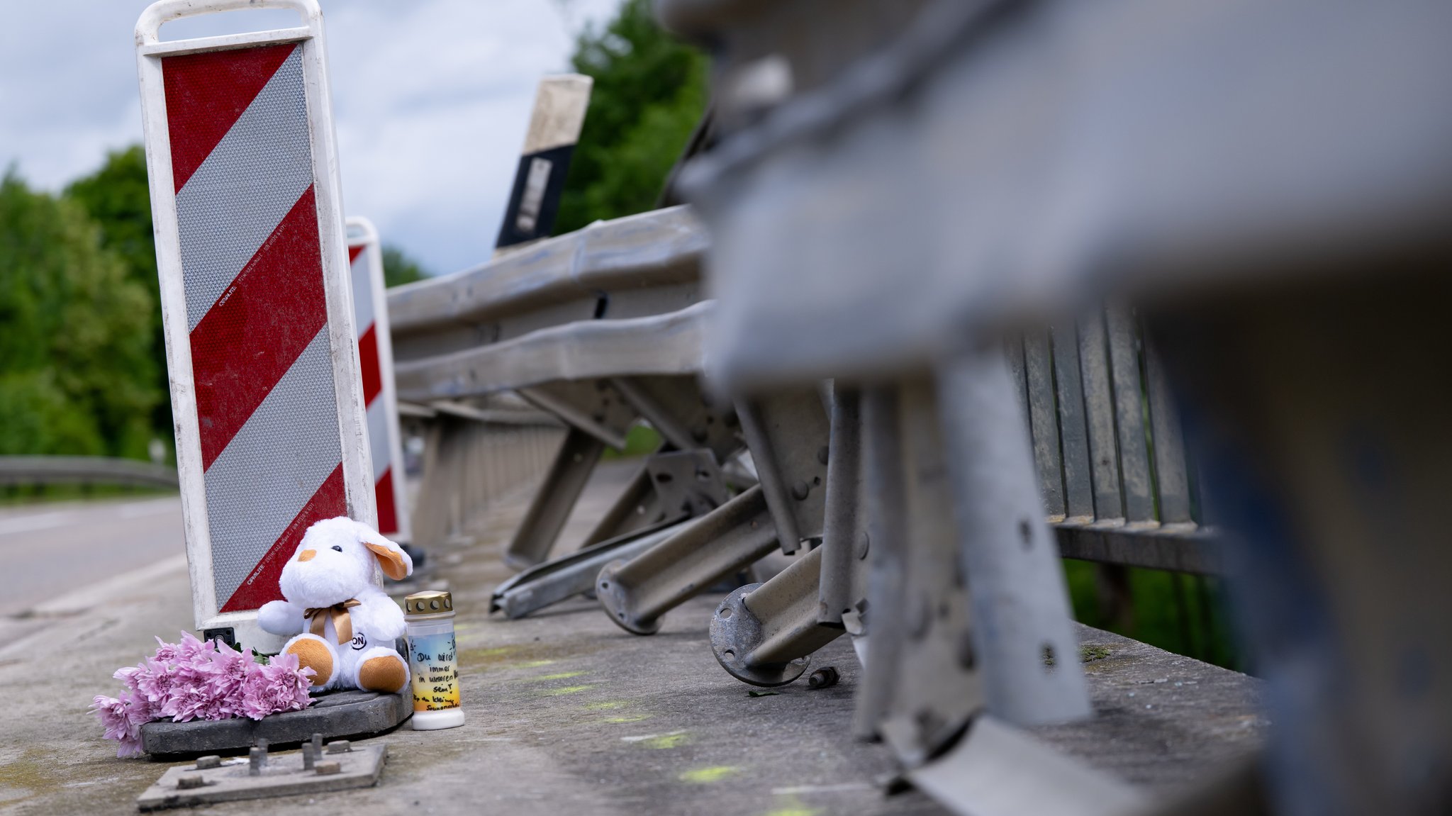 Nach Busunfall bei Hebertshausen: Ermittlungen gegen Busfahrer 