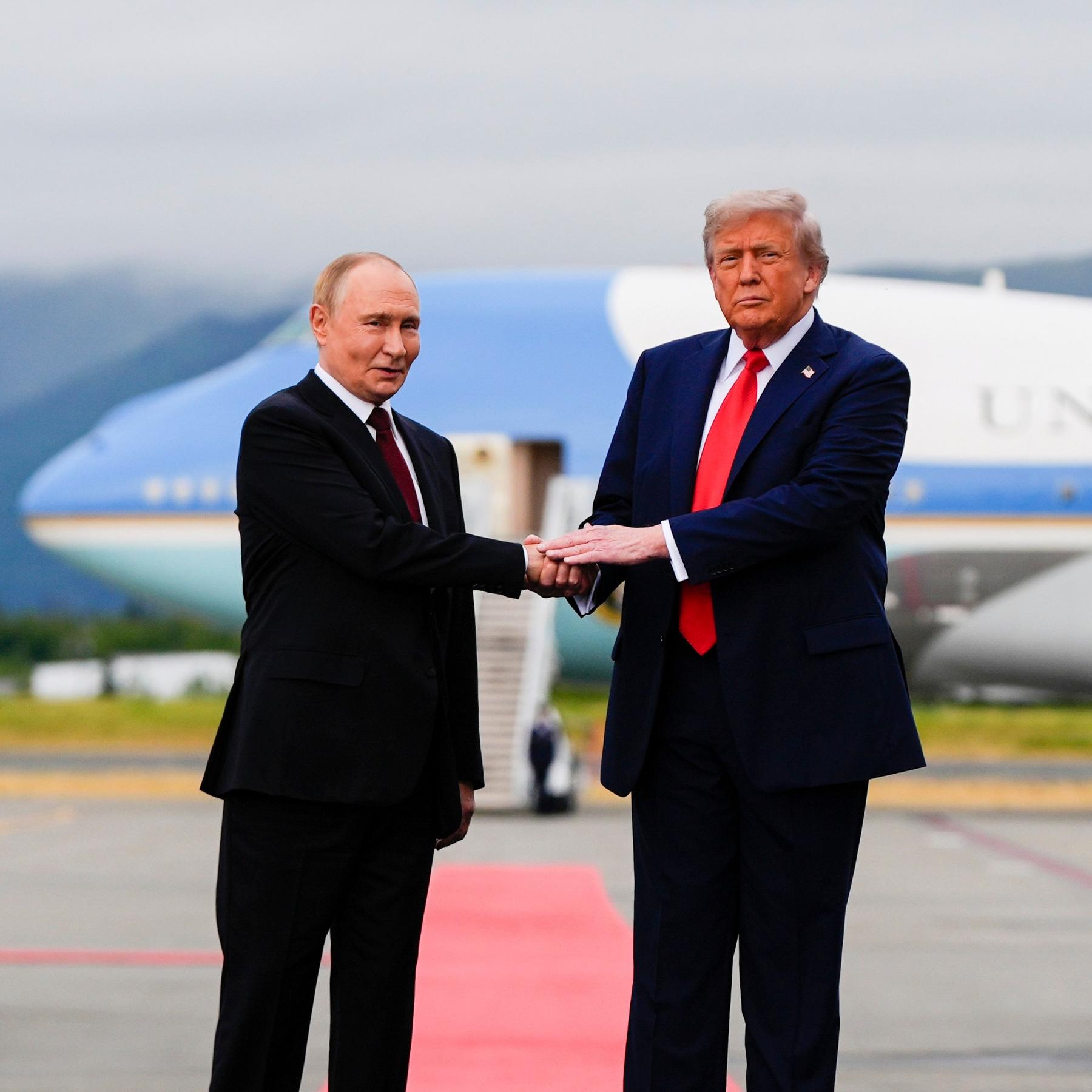 Politikwissenschaftler Thomas Jäger: "Trump will Putin gefallen" episode artwork