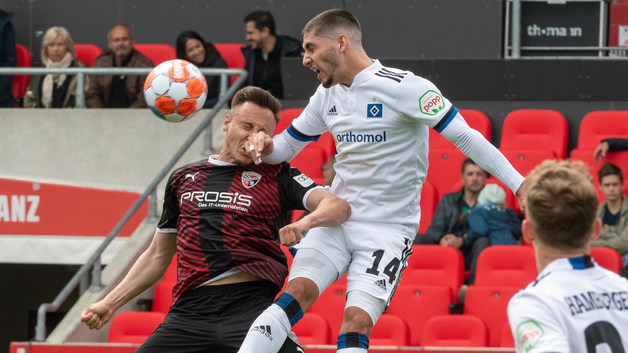 Spielszene FC Ingolstadt 04 - Hamburger SV 