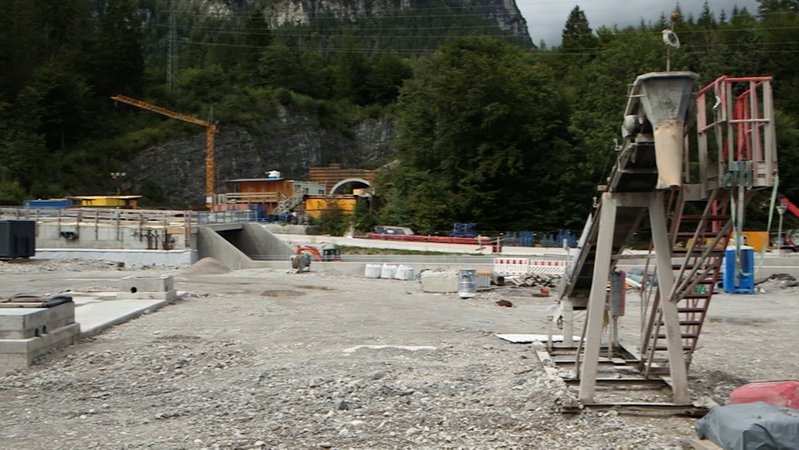 Beim Kramertunnel bei Garmisch-Partenkirchen gibt es derzeit einen Baustopp. 