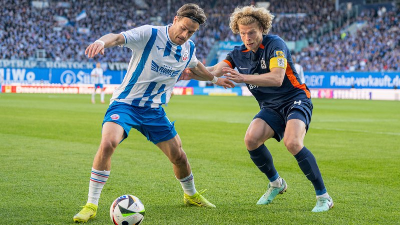 Hansa Rostcok - TSV 1860 München | Bild: picture-alliance/dpa Hansa Rostcok - TSV 1860 München