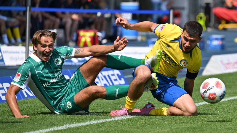 Eintracht Braunschweig - SpVgg Greuther Fürth | Bild: picture-alliance/dpa Eintracht Braunschweig - SpVgg Greuther Fürth