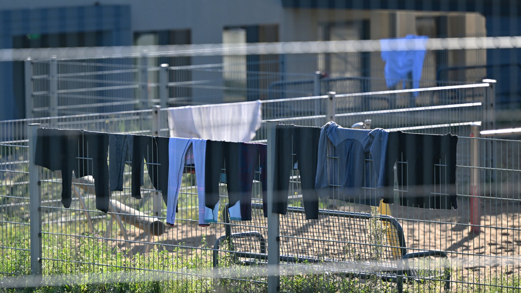 Sachleistungen, Bezahlkarte: Worüber Bund und Länder diskutieren