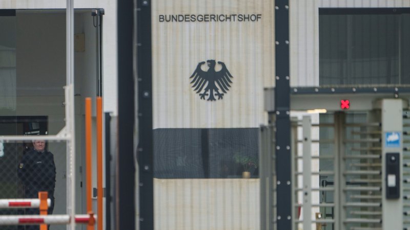 Pforte zum Bundesgerichtshof in Karlsruhe (Symbolbild) | Bild: pa/dpa/Andreas Arnold Pforte zum Bundesgerichtshof in Karlsruhe (Symbolbild)
