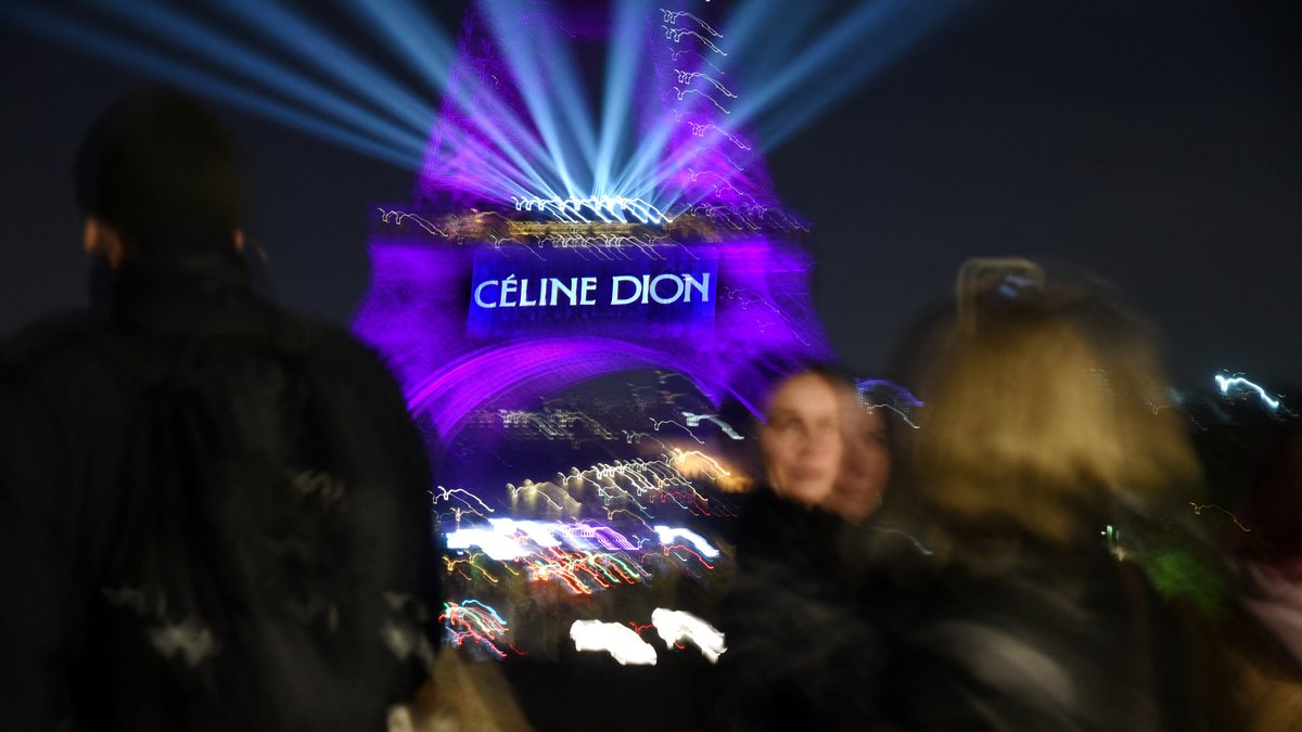 Mit Lichtshow am Eiffelturm: Céline Dion kündigt Comeback an